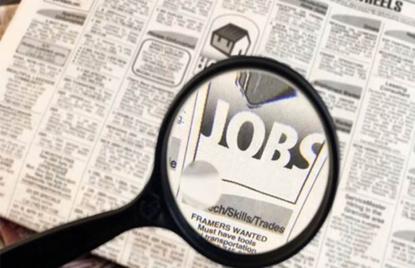 KPTCL Recruitment 2019: आवेदन करने की आखिरी तारीख 4 अप्रैल है।