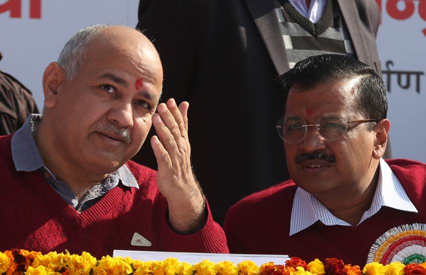 दिल्ली के मुख्यमंत्री अरविंद केजरीवाल और उप मुख्यमंत्री मनीष सिसोदिया। (एक्सप्रेस फोटो)