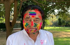 Madhya Pradesh, CM, Chief Minister, twitter, social media, holi picture, Kamal Nath