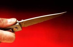 450 किमी गाड़ी चलाकर लड़की को किडनैप करने पहुंचा युवक, बीच बचाव में उतरे परिजनों को मारा चाकू
