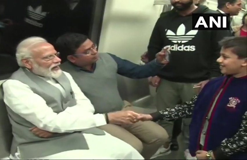 PM Modi, Delhi Metro