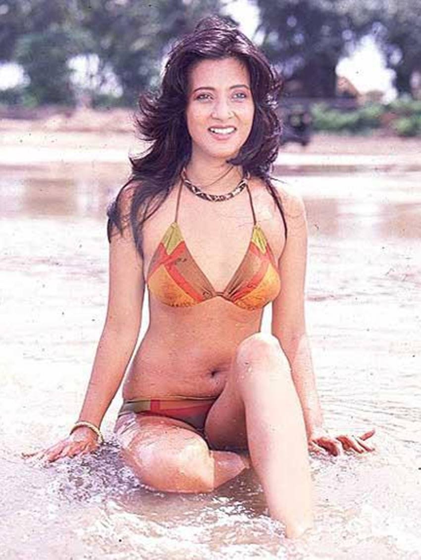 riya sen, raima sen, Suchitra sen, moon moon sen, TMC candidate moon moon sen, jansatta gallery, lok sabha elections 2019, elections 2019, TMC, election 2019, general election 2019, election 2019 news, lok sabha election 2019, lok sabha election 2019 news, general election 2019 india, election news, election 2019 dates, election news