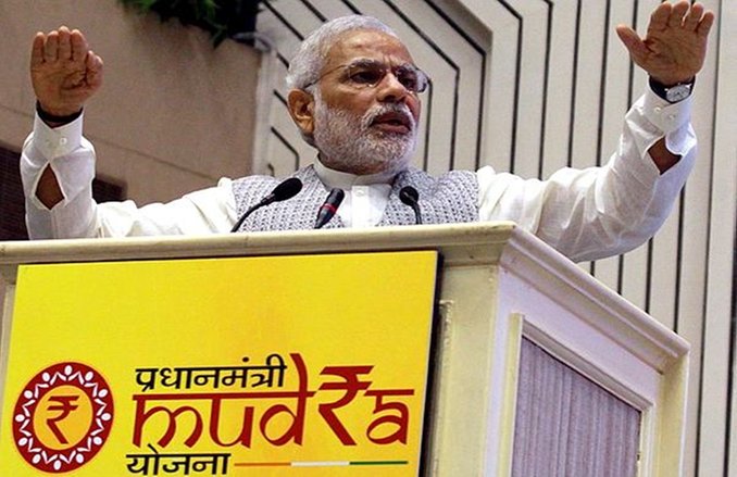 मुद्रा योजना का बुरा हाल: सिर्फ एक महीना बाकी, टारगेट से कोसों दूर है मोदी सरकार की ड्रीम स्कीम