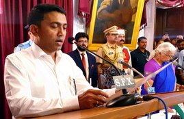 Pramod Sawant takes oath of Goa C M