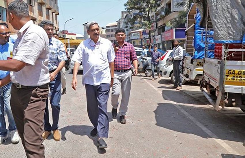 manohar parrikar, manohar parrikar death news, manohar parrikar death news, manohar parrikar dead, goa cm death news, goa chief minister death news, manohar parrikar dead, manohar parrikar health, manohar parrikar illness, goa cm parrikar, manohar parrikar news, manohar parrikar news today, Goa government, manohar parrikar health news, Goa Chief Minister, Goa Congress, Goa BJP, goa cm manohar parrikar, goa cm health news, manohar parrikar latest news, Manohar Parrikar Health condition, Goa News, Goa CM Latest News