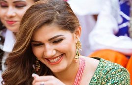 Sapna choudhary Valentine Day Special Dance Haryanvi bhojpuri video Song viral on youtube, sau tarah ke dard le lu lyrics, sapna choudhary, Sapna Valentine Day Special Dance, Sapna Haryanvi Song, Latest Sapna Dance, सपना चौधरी 2019, Latest haryanvi dance, Sapna dance, Hot song sapna, New song sapna, Sapna haryanvi, Sapna chaudhary, Sapna haryanvi song, Sapna special dance, Special dance, Sapna valentine day special, sapna valentine day, Valentine day special dance, Sapna valentine day special dance, सपना चौधरी, भोजपुरी, सपना चौधरी डांस वीडियो, सपना चौधरी, भोजपुरी गाना, teri aakhya ka yo kajal solid body sapna choudhary, top 10 sapna choudhary video, sapna choudhary family, sapna choudhary trending videos, valentine day, valentines day 2019, valentine day 2019, kiss day, hug day, bhojpuri songs, bhojpuri dance, sapna choudhary bhojpuri,Sapna Choudhary New song Hostel Girl Viral on youtube in valentine week kiss day bhojpuri haryanvi, Sapna Choudhary New song Hostel Girl, mein english medium padhi hue, hostel girl sapna choudhary, Sapna Choudhary Song Tu Meri Mumtaz, Tu Meri Mumtaz Video, वेलेंटाइन डे, सपना चौधरी, भोजपुरी, सपना चौधरी डांस वीडियो, सपना चौधरी वीडियो, भोजपुरी गाना, भोजपुरी सिनेमा, Sapna Choudhary new Dance video Daud Ki Chhori viral on youtube before valentine bhojpuri haryanvi Sapna Choudhary new Dance: वायरल हुआ सपना चौधरी का गाना 'दौड़ की छोरी', क्रीम कलर की साड़ी में किया डांस, sapna choudhary, bhojpuri songs, punjabi, haryanvi, sapna choudhary, teri akhya ka yo kajal, सपना चौधरी, भोजपुरी, सपना चौधरी डांस वीडियो