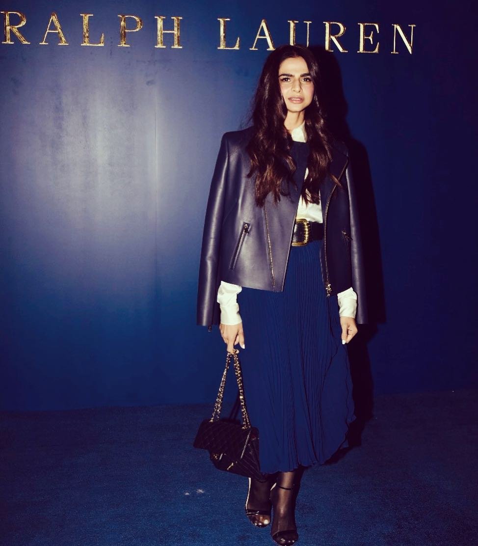 Fashion Tips,who is shaleena nathani,who is deepika padukone stylist,shaleena nathani hot,shaleena nathani,deepika padukone stylist,Deepika Padukone hot