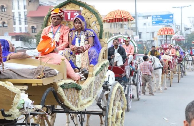 सामूहिक विवाह समारोह में हुई 52 दिव्यांग जोड़ों की शादी, 32 साल से यूं समाज सेवा कर रहा है ये संगठन