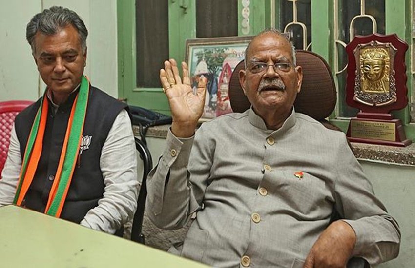 सुखराम का मंडी क्षेत्र में अच्छा प्रभाव माना जाता है। (फोटोः इंडियन एक्सप्रेस)