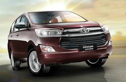 Toyota Innova Crysta डीजल का सबसे सस्ता वैरिएंट G Plus हुआ लांच, फीचर्स हैं शानदार