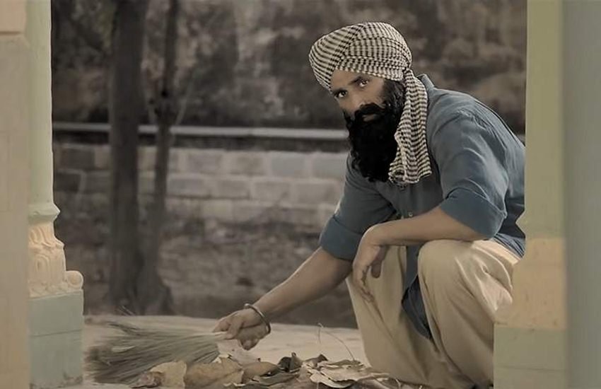 Kesari Box Office Collection Day 21: फिल्म केसरी के एक सीन में अक्षय कुमार।