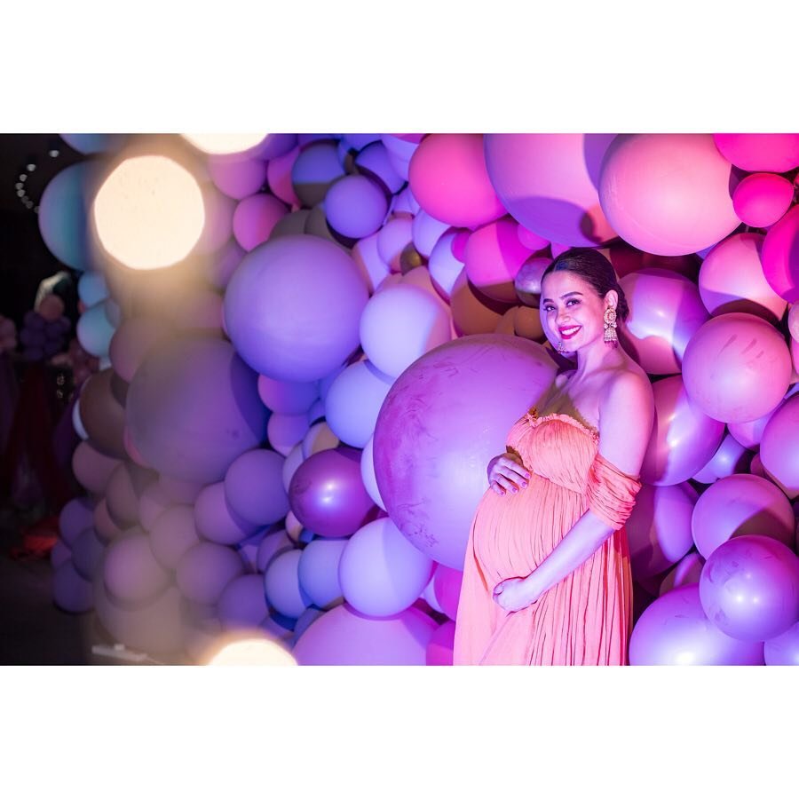 surveen chawla, surveen chawla became mothe, baby girl, Surveen Chawla Gives Birth A Baby Girl, Recently surveen chawla pregnant, surveen chawla godh bharai, surveen chawla baby shower, hate story 2 , kahiin to hoga, surveen chawla share mothe feeling, surveen chawla Birth Baby Girl,