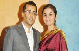 Chetan-Bhagat-Anusha 2