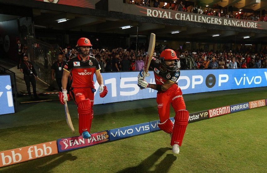 प्लेऑफ की रेस से बाहर हुआ आरसीबी (फोटो सोर्स- ipl twitter)