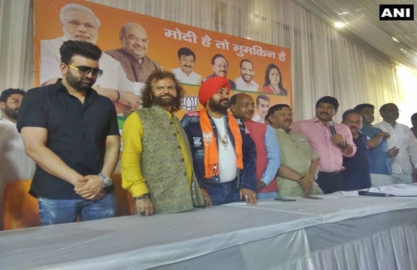 बीजेपी में शामिल हुए दलेर मेहंदी, फोटो सोर्स-ANI