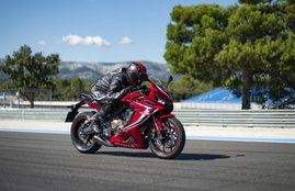 Honda CBR650R launched in india, Honda CBR650R price, Honda CBR650R features, Honda CBR650R top speed, Honda CBR650R detail