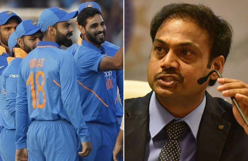 भारतीय टीम और एम. एस.के. प्रसाद।