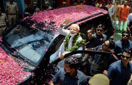 lok sabha, lok sabha election, lok sabha election 2019, lok sabha election 2019 schedule, lok sabha election date, lok sabha election 2019 date, लोकसभा चुनाव, लोकसभा चुनाव 2019, chunav, lok sabha chunav, lok sabha chunav 2019 dates, lok sabha news, election 2019, election 2019 news, Narendra Modi, Prime Minister, Coverage, Radio, AIR, All India Radio, NDA, BJP, Manmohan Singh, UPA, Congress, Ministry of Information & Broadcasting, Data, India News, National News, Hindi News