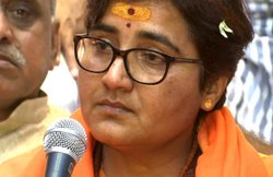 Loksabha Elections 2019: प्रज्ञा ठाकुर के मुंह पर कालिख पोतने के लिए रखा था 5 लाख रुपये का ईनाम, भीम आर्मी का महाराष्ट्र चीफ गिरफ्तार