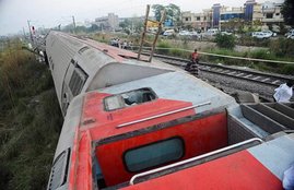 Indian Railways, Purva Express, LHB Coach, LHB, Train Accident, Purva Express Accident, Link Halfmen Bush, Railway Track, Rail Track, Rail Passenger, Rail Journey, IRCTC, jansatta news, Howrah-New Delhi Poorva Express