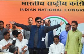 Loksabha Elections 2019, Shatrughan Sinha, Congress, Patnasahib, Bihar, PM, Narendra Modi, Interview, Conducted, Scripted, Pre Planned, TV Show, Video, India News, National News, Hindi News