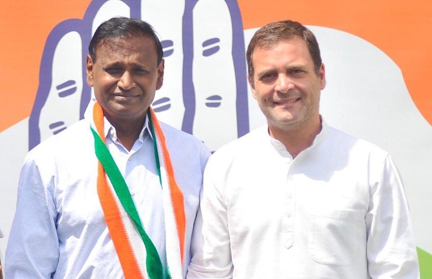 बीजेपी सांसद उदित राज ने ज्वाइन की कांग्रेस, उदित राज और राहुल गांधी 
फोटो सोर्स- एएनआई 