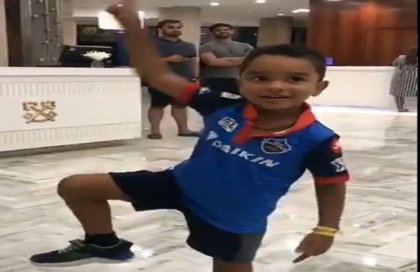 शिखर धवन के बेटे जोरावर धवन। (फोटो सोर्स: Video grab image)