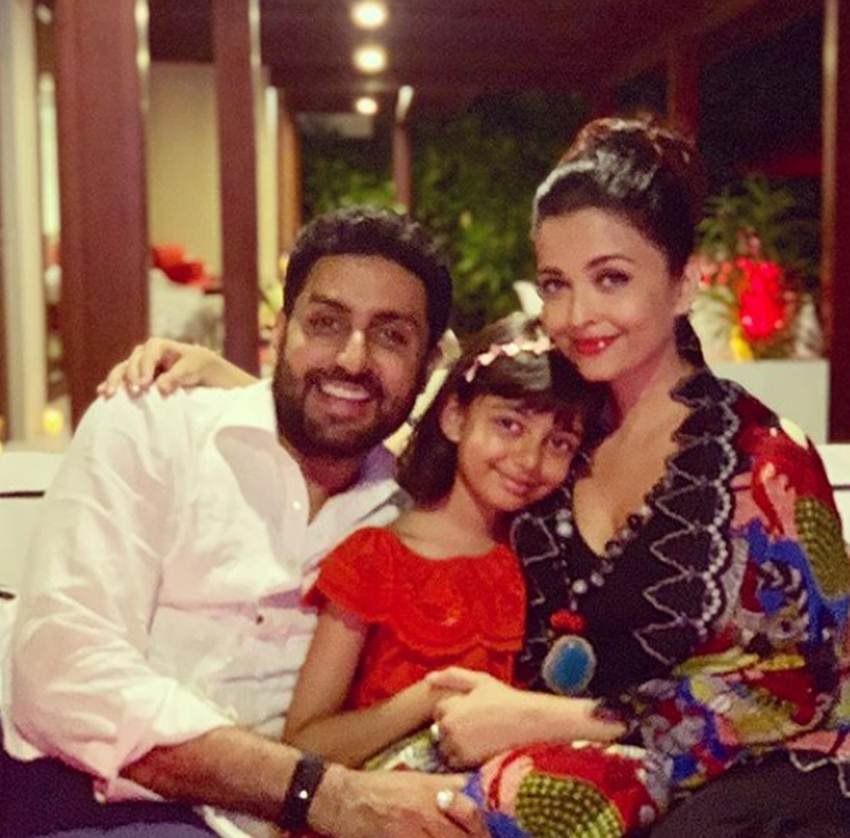 Abhishek Bachchan, Aishwarya Rai, Aaradhya Bachchan, Aishwarya Rai Maldives, Aishwarya Rai in Pool, Abhishek Aishwarya maldive