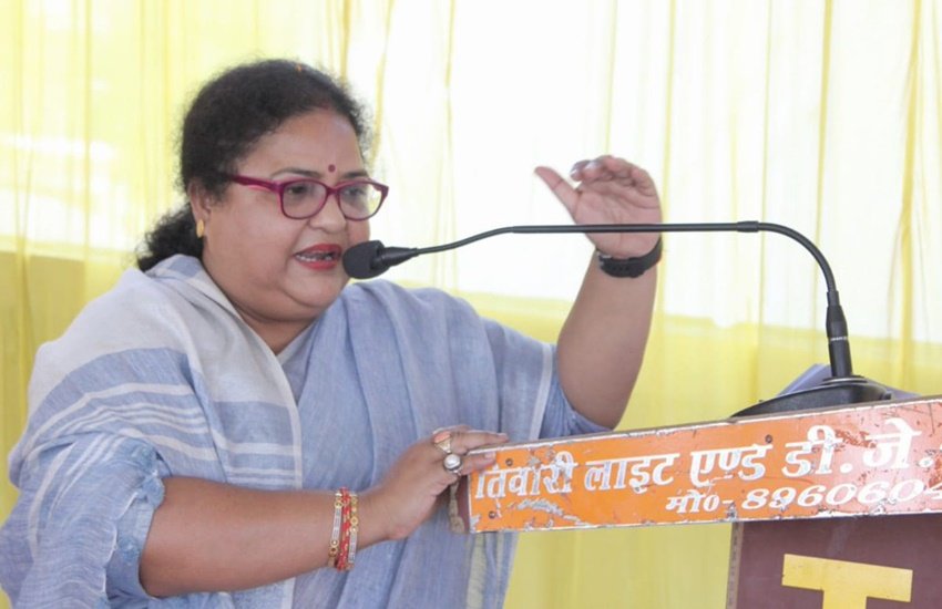 lok sabha, lok sabha election, lok sabha election 2019, lok sabha election 2019 schedule, lok sabha election date, lok sabha election 2019 date, लोकसभा चुनाव, लोकसभा चुनाव 2019, chunav, lok sabha chunav, lok sabha chunav 2019 dates, lok sabha news, election 2019, election 2019 news, Hindi news, news in Hindi, latest news, today news in Hindi, UP election news, CM Yogi news, UP education minister, Anupma Jaiswal news