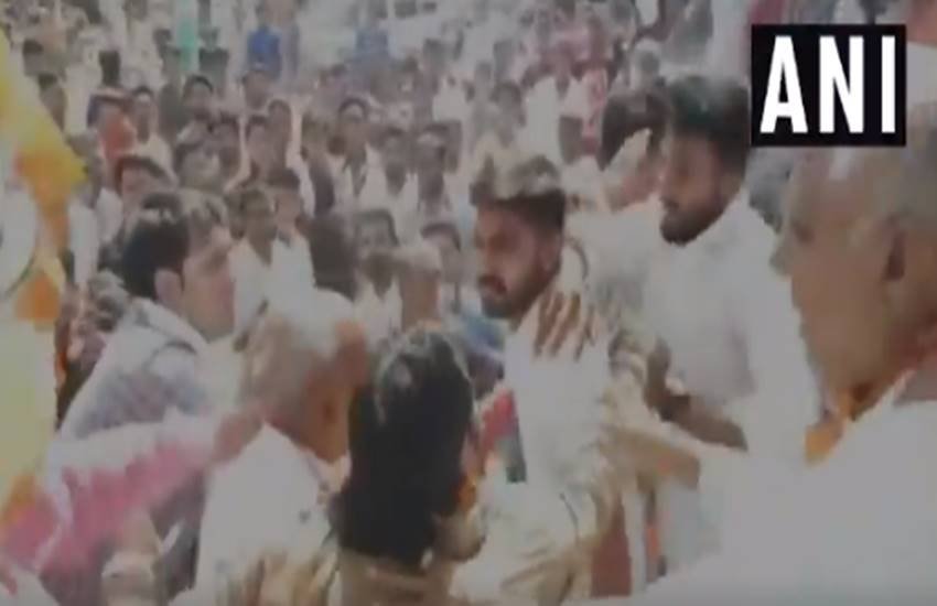 bjp workers fight in ajmer