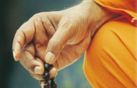 mantra, mala, mantra mala, chanting Mantra, how to hold a mantra mala, how to hold a mala while chanting Mantra, mala for gayatri mantra, which mala to use for japa, japa mala benefits, benefits of chanting Mantra, religion news