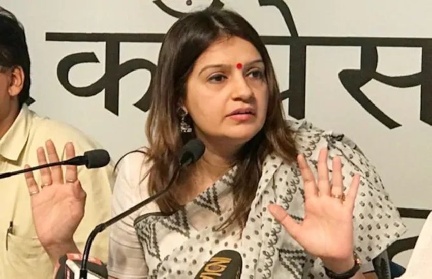 कांग्रेस की राष्ट्रीय प्रवक्ता प्रियंका चतुर्वेदी 
फोटो सोर्स- जनसत्ता 