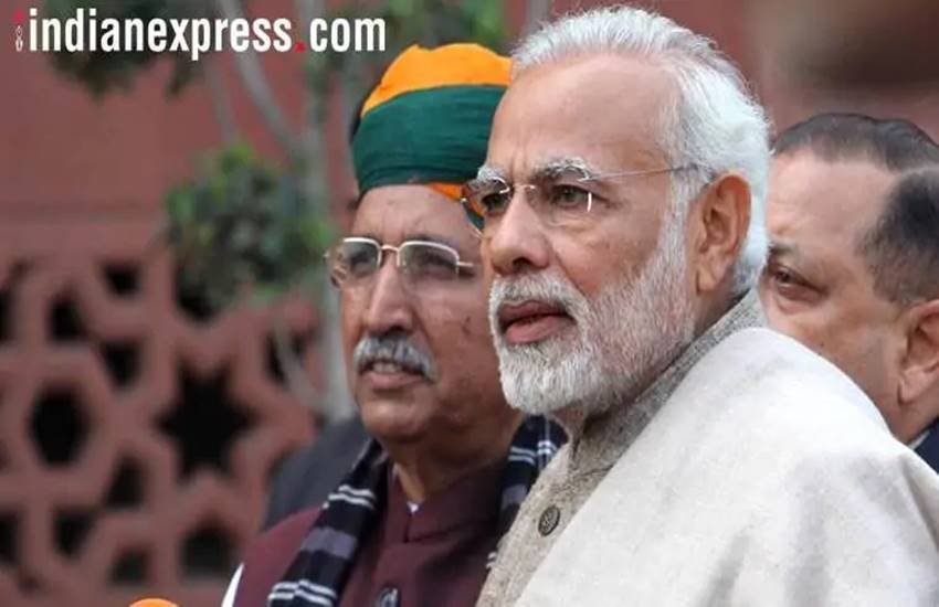 पीएम मोदी के साथ केंद्रीय राज्य मंत्री अर्जुन मेघवाल
फोटो सोर्स : Indian exprtess