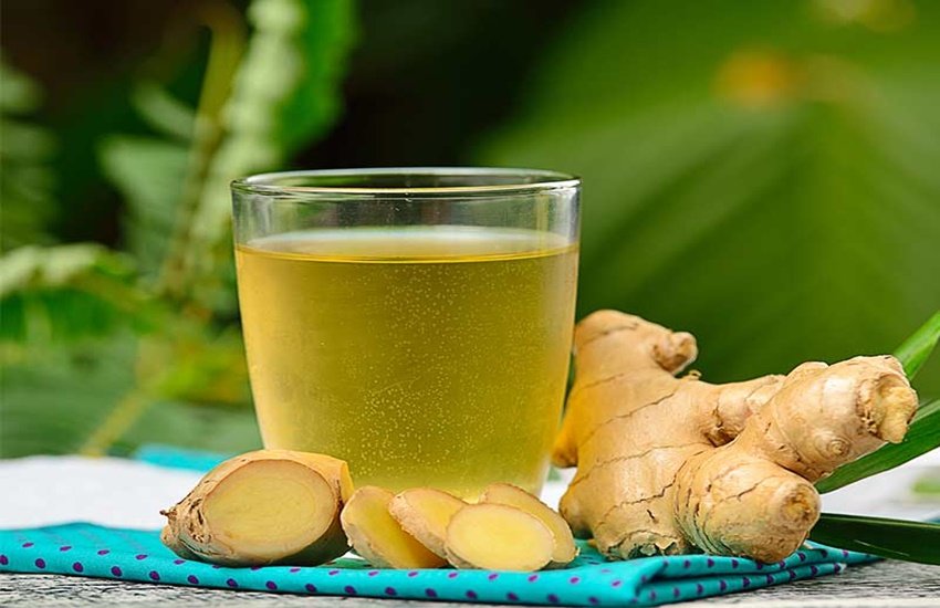 अदरक का पानी पीने के फायदे (Source: Dreamstime)