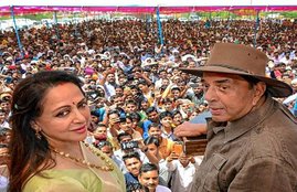 BJP, Hema Malini, Dharmendra, NDA, Mathura Seat, mathura loksabha Seat, narendra Modi, lok sabha, lok sabha election, lok sabha election 2019, lok sabha election 2019 schedule, lok sabha election date, lok sabha election 2019 date, लोकसभा चुनाव, लोकसभा चुनाव 2019, chunav, lok sabha chunav, lok sabha chunav 2019 dates, lok sabha news, election 2019, election 2019 news
