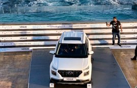 Hyundai Venue unveiled, Hyundai Venue price, Hyundai Venue features, Hyundai Venue smart phone, Hyundai Venue top features, Hyundai Venue launch date