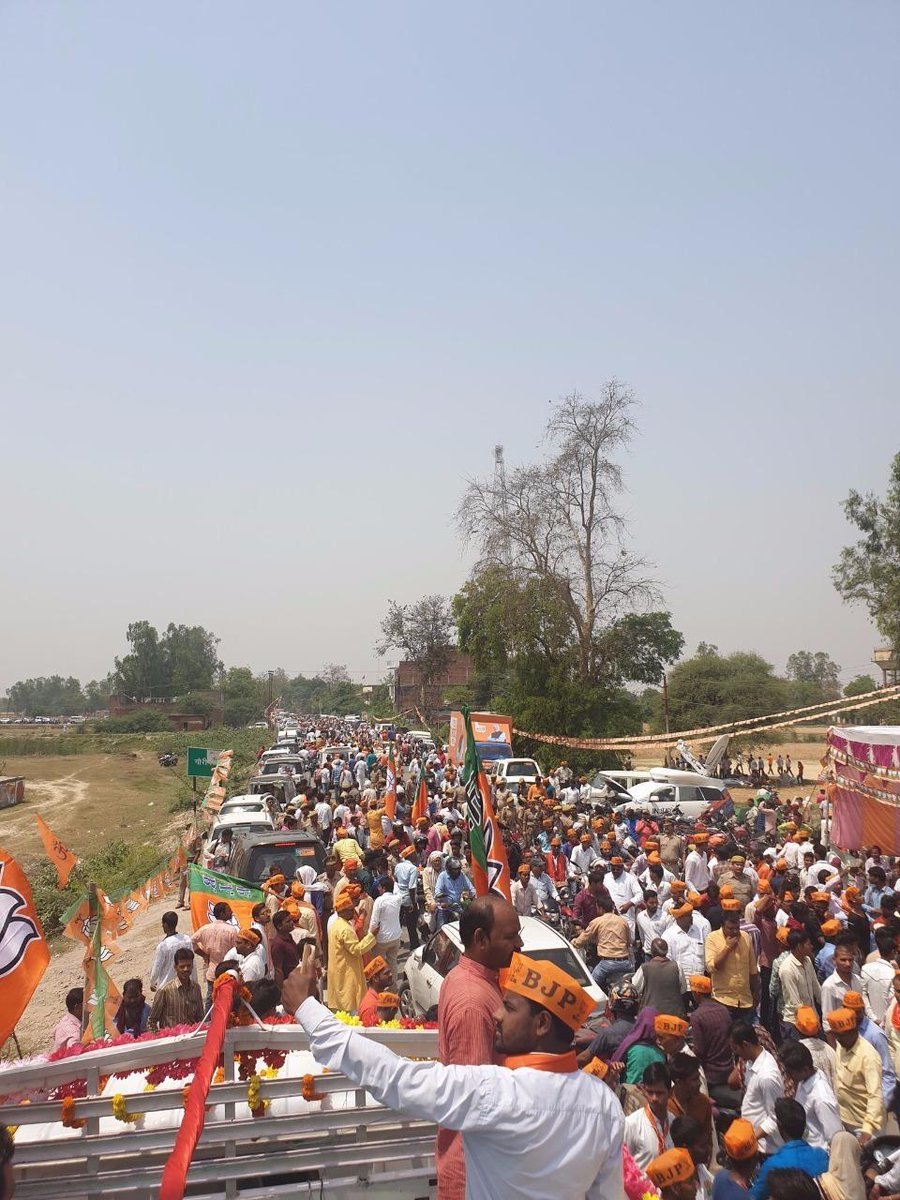 Sonia Gandhi, Smriti Irani, Sonia Gandhi havan, Smriti irani pooja, Sonia Gandhi nominations, Amethi, rae bareli, Smriti irani nomination, Uttar pradesh, Lok Sabha elections