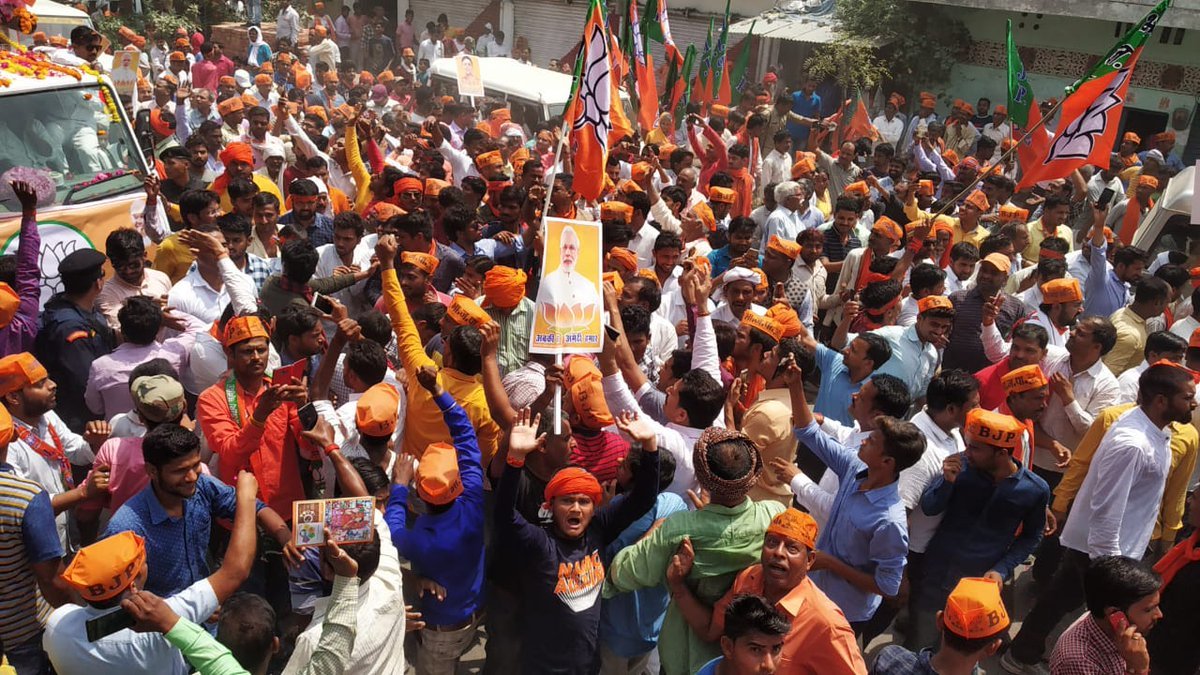 Sonia Gandhi, Smriti Irani, Sonia Gandhi havan, Smriti irani pooja, Sonia Gandhi nominations, Amethi, rae bareli, Smriti irani nomination, Uttar pradesh, Lok Sabha elections