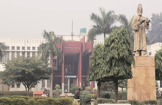जामिया मिलिया में फैशन शो पर बवाल, प्रदर्शनकारियों ने बताया ‘इस्लाम’ और ‘तहजीब’ के खिलाफ