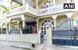 कर्नाटक में जद (सेकु) से जुड़े लोगों के ठिकानों पर आयकर छापे