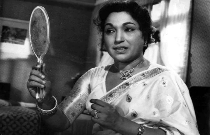 पर्दे पर निगेटिव भूमिका में सबसे ज्यादा बार दिखने वाली बीते दौर की एक्ट्रेस ललिता पवार भी इस रेस में शुमार हैं। उन्होंने बॉलीवुड में 70 साल के फिल्मी करिअर में 700 से भी ज्यादा फिल्मों में लगातार काम किया था। इसीलिए उनका नाम भी गिनीज बुक में शामिल है।