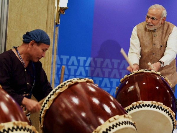 Meghalaya,Narendra Modi, Meghalaya visit,North Eastern Council meet, narendra modi, india, china, visit, prime minister, selfie, music, government, modi beat nagada, modi playing musical instruments