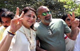 lok sabha, lok sabha election, lok sabha election 2019, lok sabha election 2019 schedule, lok sabha election date, lok sabha election 2019 date, लोकसभा चुनाव, लोकसभा चुनाव 2019, chunav, lok sabha chunav, lok sabha chunav 2019 dates, lok sabha news, election 2019, election 2019 news, Hindi news, news in Hindi, latest news, today news in Hindi, Maharashtra election news, Congress news, PM Narendra modi news, priya dutt news