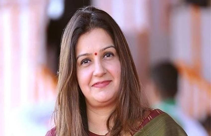 कांग्रेस की राष्ट्रीय प्रवक्ता व पार्टी की मीडिया संयोजक प्रियंका चतुर्वेदी 