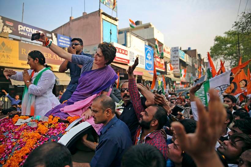 ="lok sabha, lok sabha elections 2019, Narendra Modi, Amit Shah, Mamata Banerjee, Priyanka Gandhi, Priyanka Gandhi rally, election day photos, 2019 election days in pictures, indian express, indian express photos"