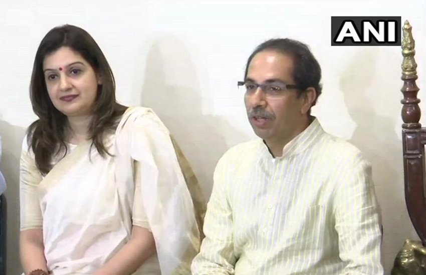 प्रियंका चतुर्वेदी ने छोड़ी कांग्रेस, शिवसेना में हुईं शामिल 
फोटो सोर्स- एनएआई 
