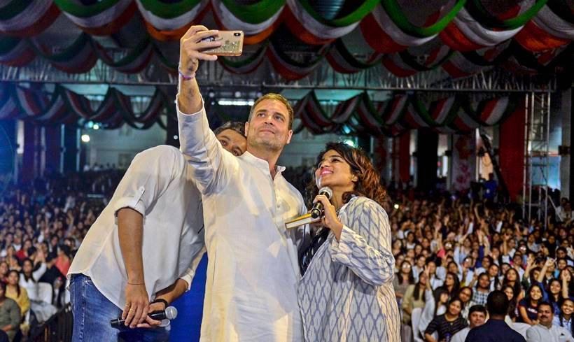 ="lok sabha, lok sabha elections 2019, Narendra Modi, Amit Shah, Mamata Banerjee, Priyanka Gandhi, Priyanka Gandhi rally, election day photos, 2019 election days in pictures, indian express, indian express photos"