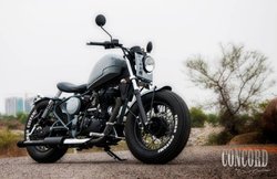 Royal Enfield Classic को मॉडिफाई कर दिया बॉबर लुक, जानिए कितने पैसे करने होंगे खर्च