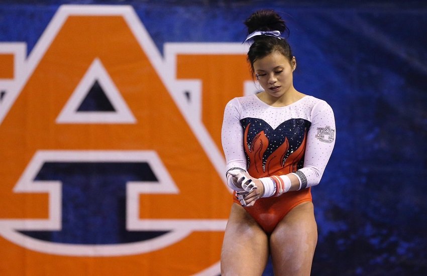 American Gymnast, suffers gruesome leg injuries, floor routine, See Video, Sam Cerio