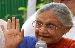 हार्ट सर्जरी के बाद भी 80 की उम्र में फिट हैं शीला दीक्षित, इन 5 बातों का हमेशा रखती हैं ध्यान